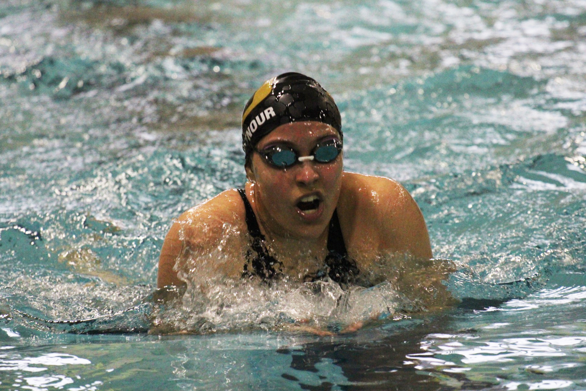 John Marshall girls, Parkersburg boys win Region I swim meet ahead of states